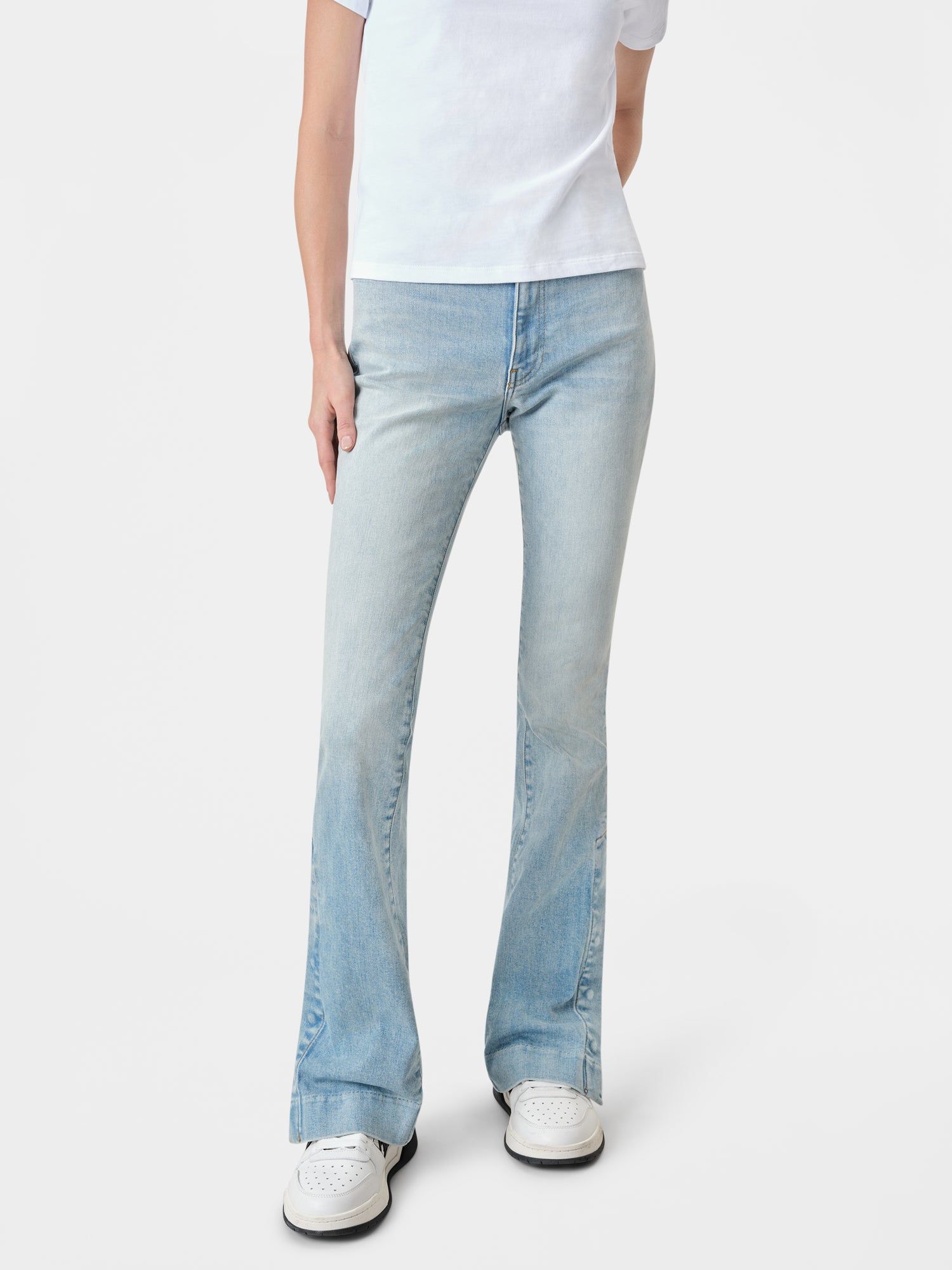 Amiri Kick Flare Women Denim Light Indigo | CPMJHBV-75